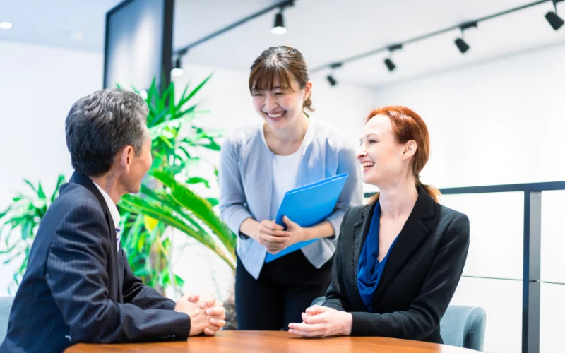 Nghề biên phiên dịch: Cơ hội và thách thức 2025