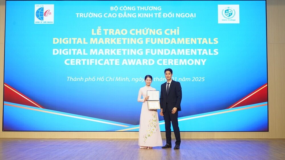 Cao đẳng Glenn & COFER tổ chức lễ tốt nghiệp Digital Marketing Foundation lần 2 và ký thỏa thuận TESOL trực tuyến