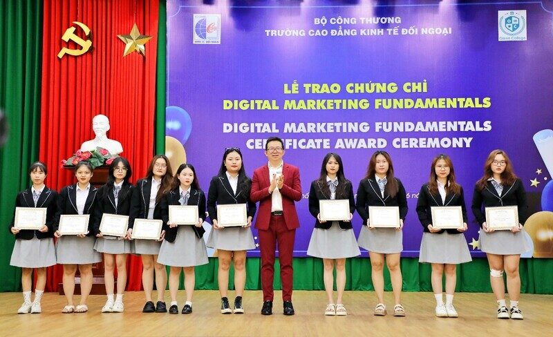 GC vinh danh và trao chứng chỉ Digital Marketing Fundamentals Khóa 25