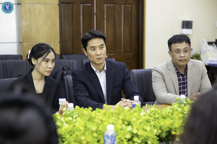 Lễ ký kết Biên bản ghi nhớ hợp tác (MoU) giữa Trường Đại học Luật TP.HCM và Glenn College