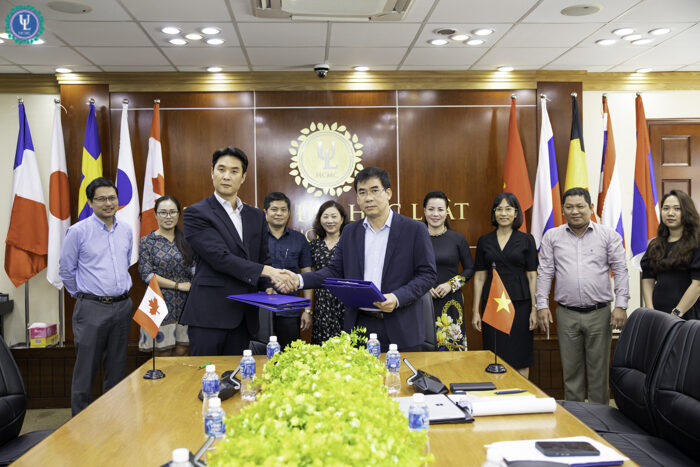 Lễ ký kết Biên bản ghi nhớ hợp tác (MoU) giữa Trường Đại học Luật TP.HCM và Glenn College