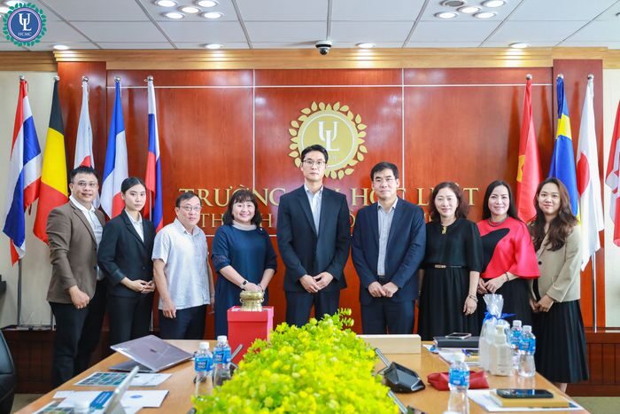 Chương trình TESOL trực tuyến – Cột mốc hợp tác giáo dục toàn cầu giữa Glen College và Cofer College