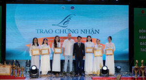 Lễ trao chứng chỉ Beauty English 2025 của Glenn College và GC Education Center VN