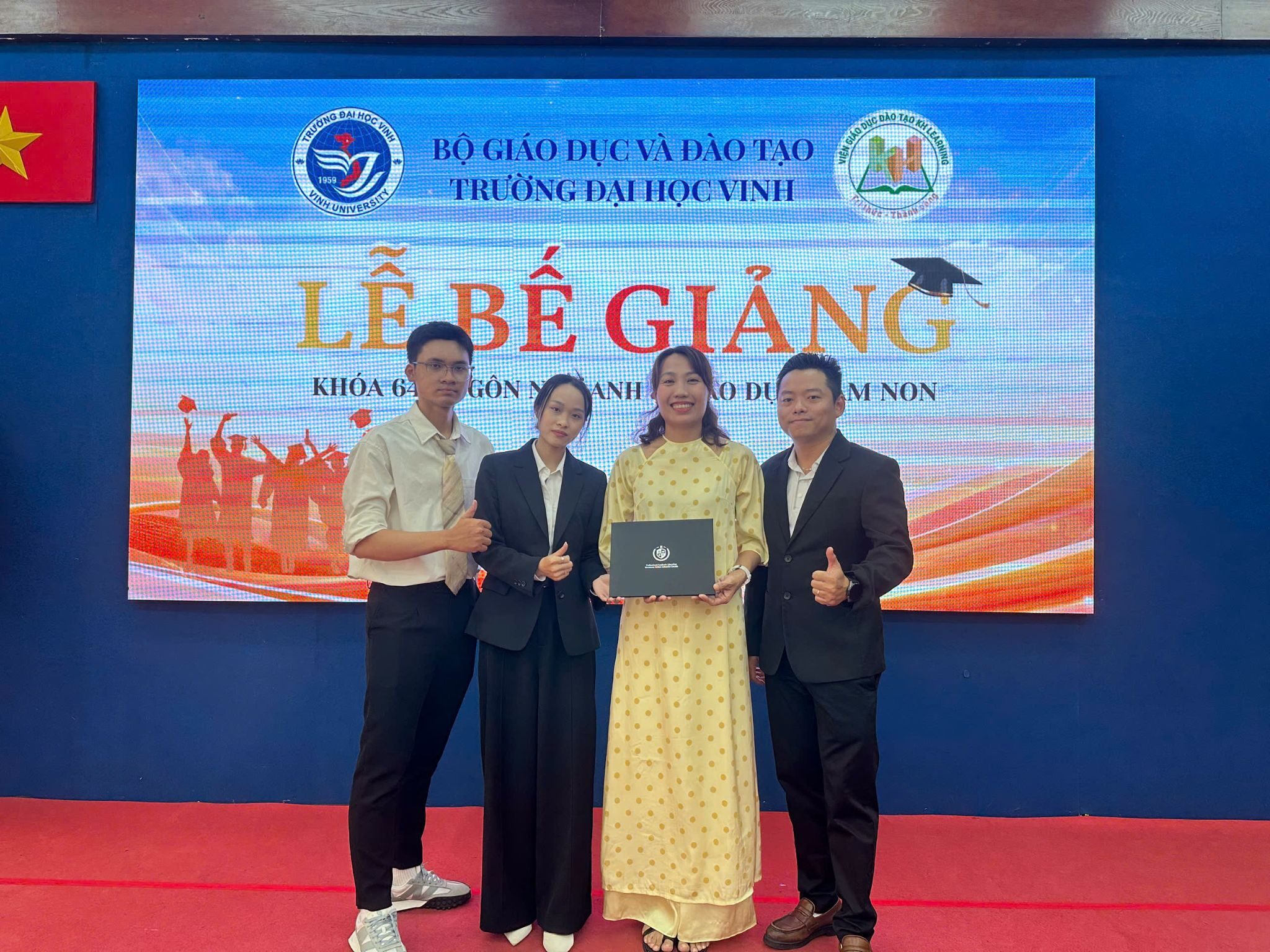 Dai dien GC Education Center va KH Learning tai le be giang hop tac dao tao